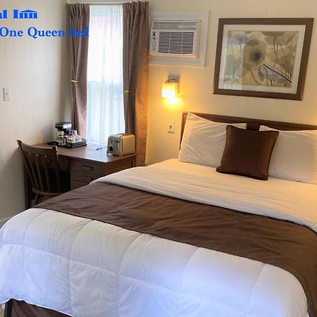 Coastal Inn Антигониш Стая снимка